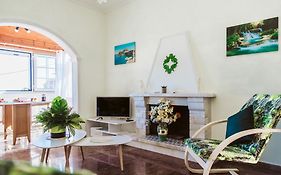 Achilleion Holiday Home
